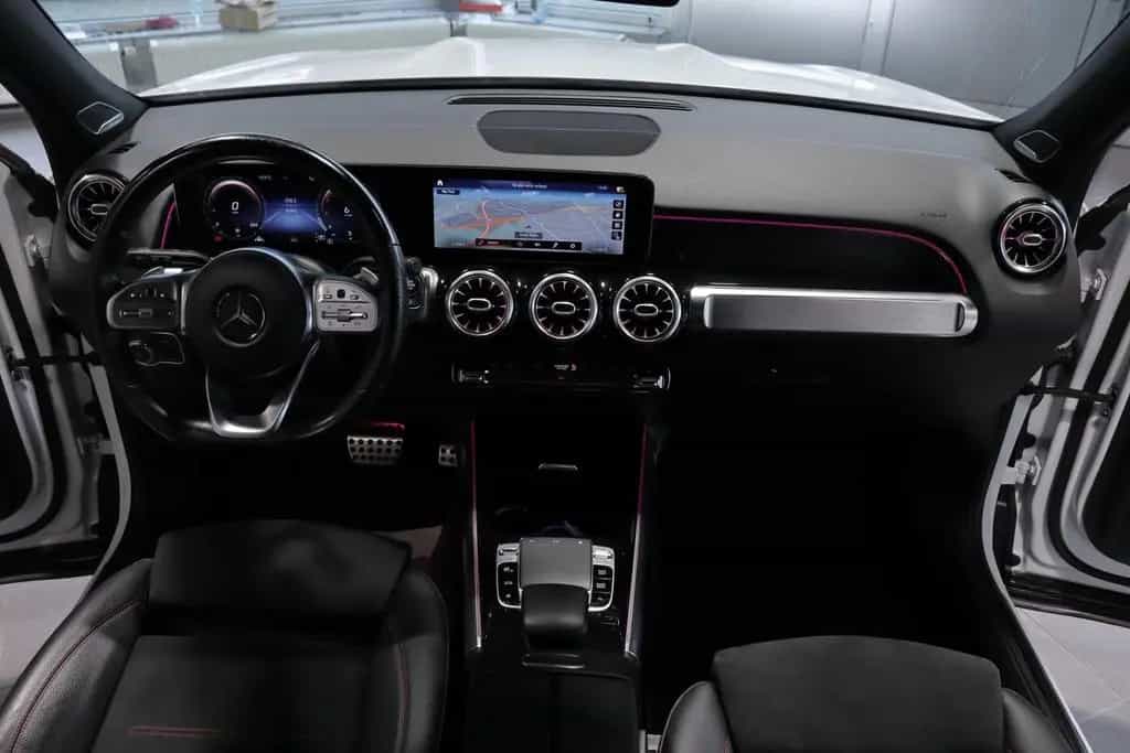 Mercedes-Benz GLB-Class 200 AMG-LINE *MULTIBEAM*ACC*AHK*BURMESTER* 04/2020-photo-13