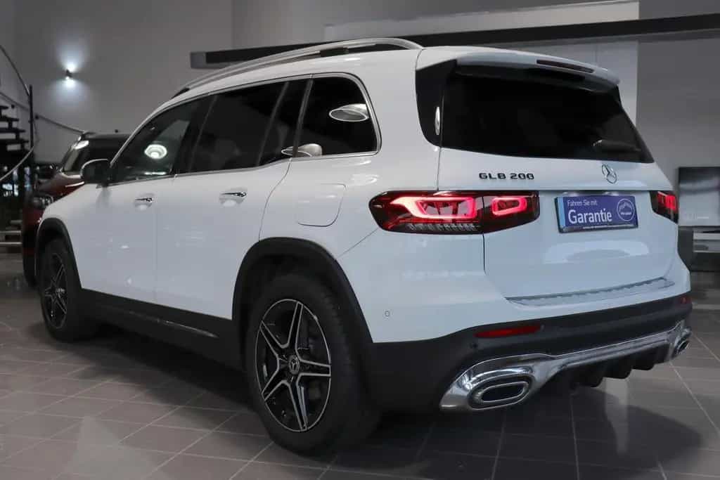Mercedes-Benz GLB-Class 200 AMG-LINE *MULTIBEAM*ACC*AHK*BURMESTER* 04/2020-photo-2