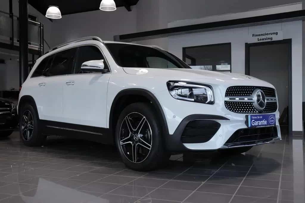 Mercedes-Benz GLB-Class 200 AMG-LINE *MULTIBEAM*ACC*AHK*BURMESTER* 04/2020-photo-3