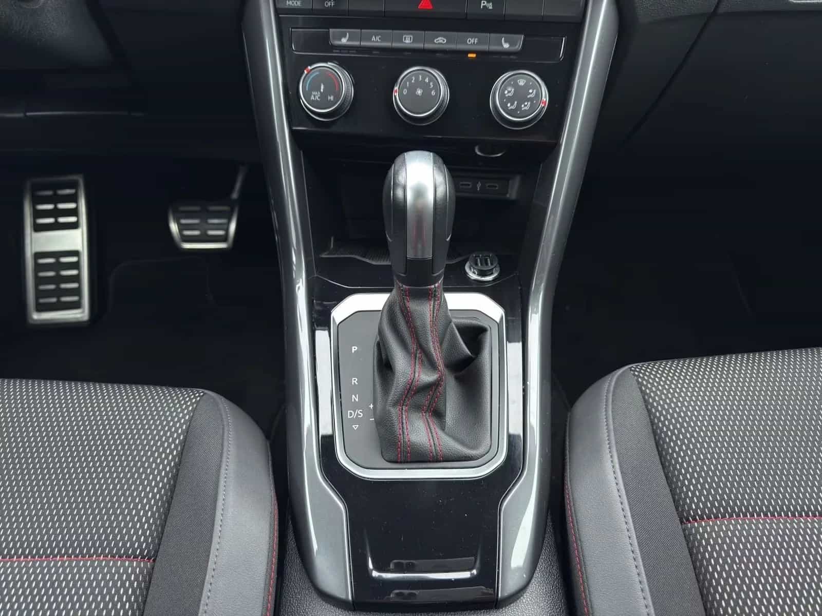 Volkswagen T-Roc 2.0 TDI Style 4Motion NAVI+STDHZG+PDC+SHZ+ 11/2021-photo-6