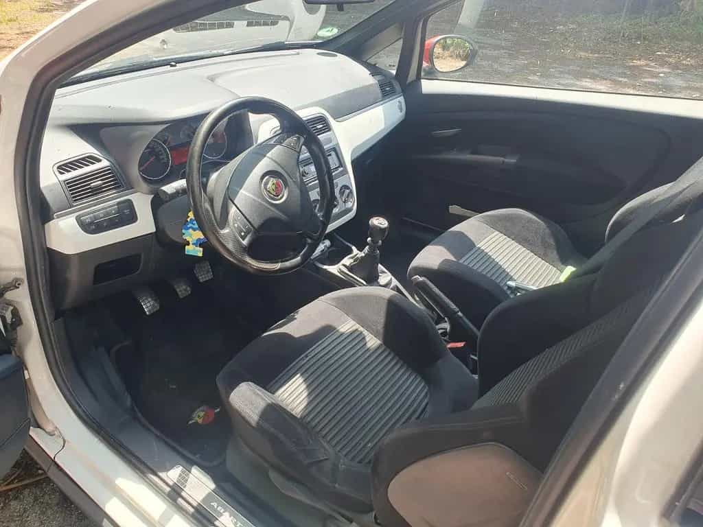 Abarth Grande Punto 1.4 T-Jet 16V - TÜV NEU ! 10/2008-photo-4