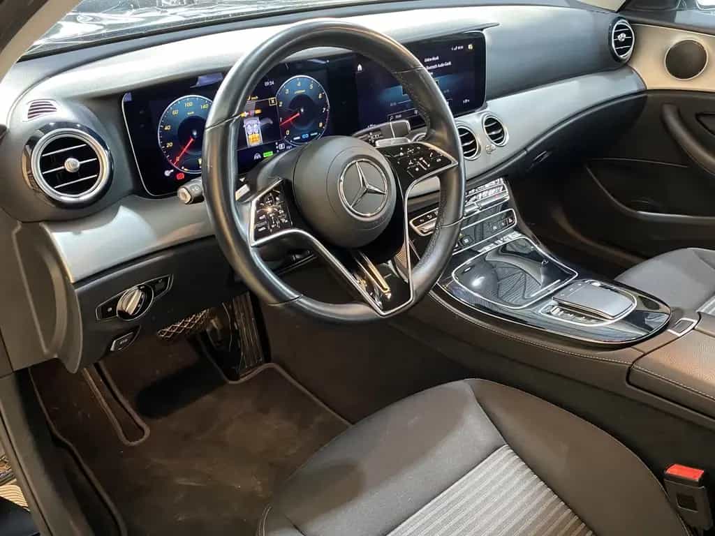 Mercedes-Benz E 300 *ACC*LED*Navi*R.Cam*SHZ*CarPlay 05/2021-photo-11
