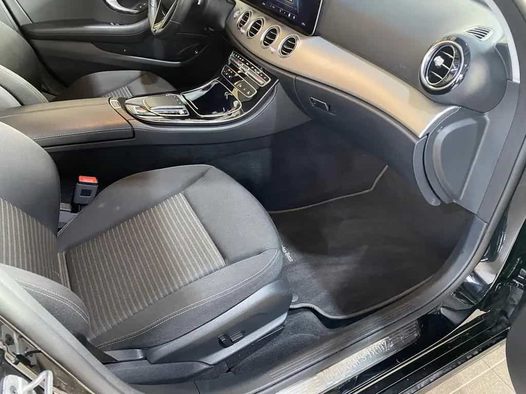 Mercedes-Benz E 300 *ACC*LED*Navi*R.Cam*SHZ*CarPlay 05/2021-photo-16