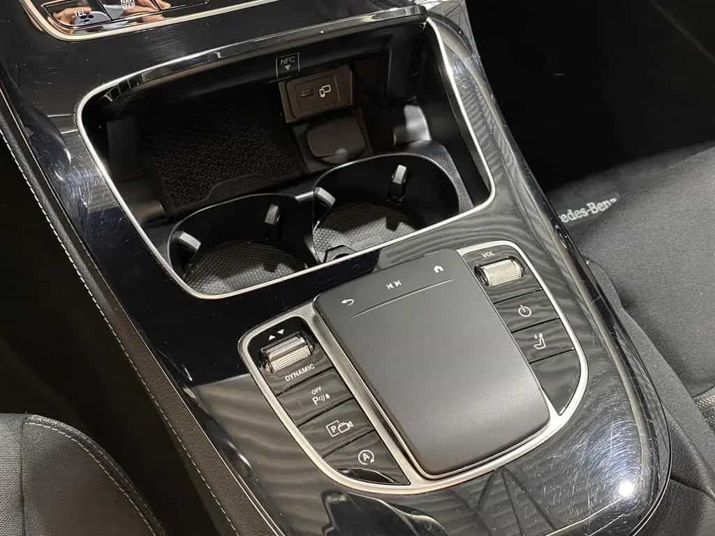 Mercedes-Benz E 300 *ACC*LED*Navi*R.Cam*SHZ*CarPlay 05/2021-photo-27