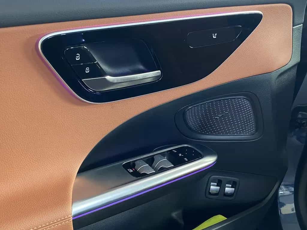 Mercedes-Benz E 300 *ACC*LED*Navi*R.Cam*SHZ*CarPlay 05/2021-photo-28