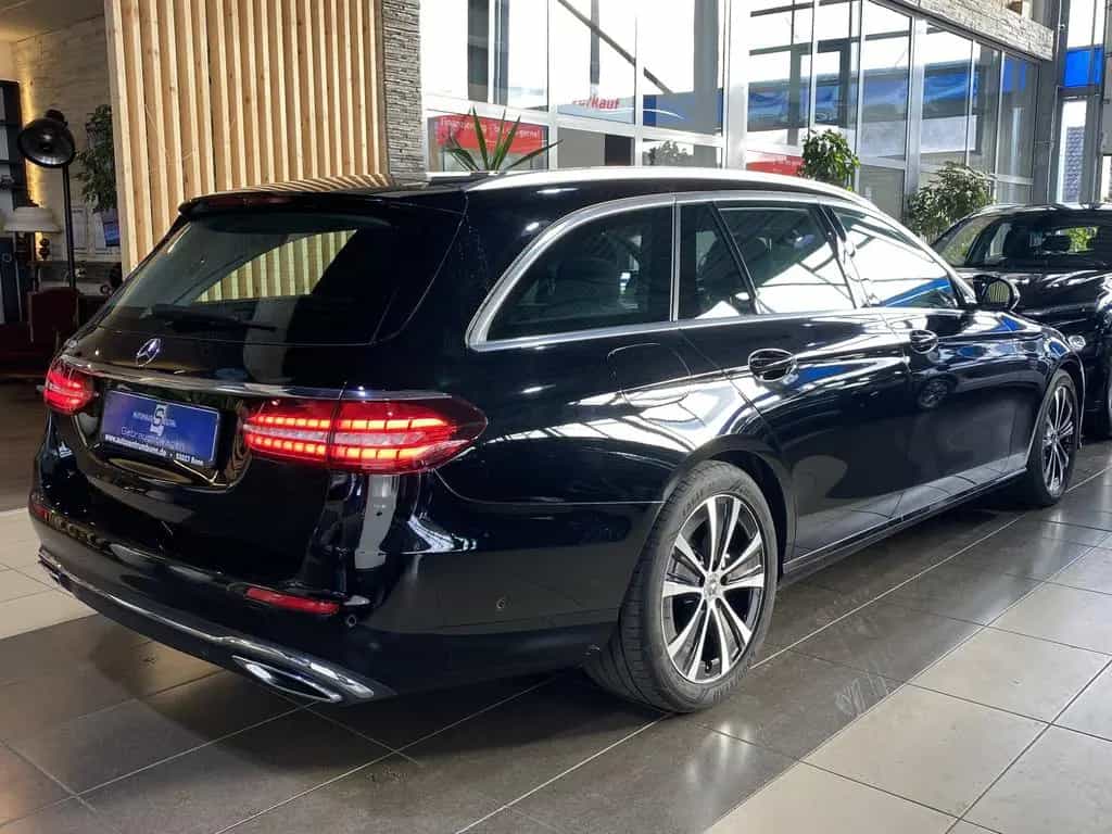 Mercedes-Benz E 300 *ACC*LED*Navi*R.Cam*SHZ*CarPlay 05/2021-photo-7
