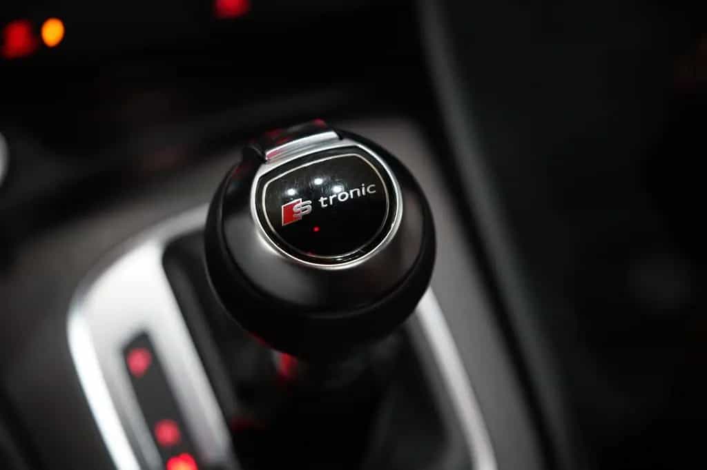 Audi Q3 2.0 TFSI quattro S line*Pano*Keyless*Bose* 12/2012-photo-36