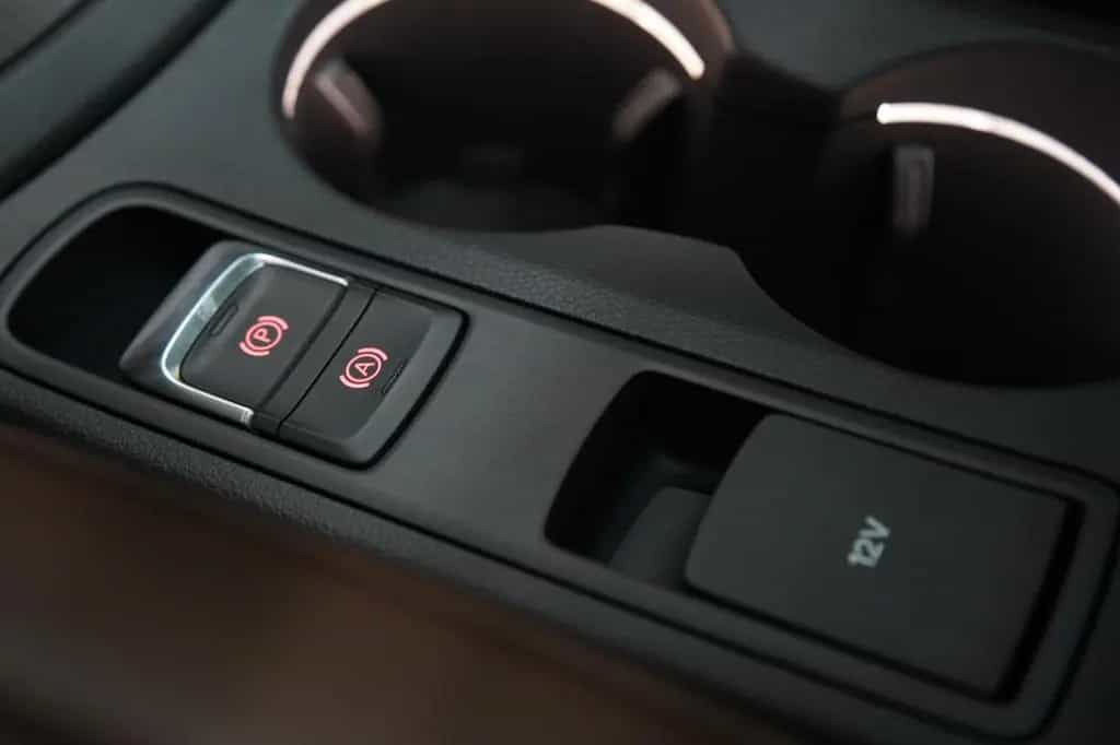 Audi Q3 2.0 TFSI quattro S line*Pano*Keyless*Bose* 12/2012-photo-39