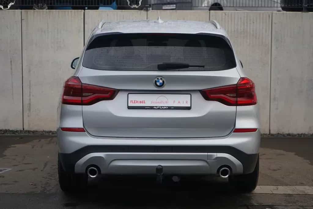 BMW X3 xDrive 30d LED Navi AHK Tempomat Sitzheizung 01/2020-photo-3