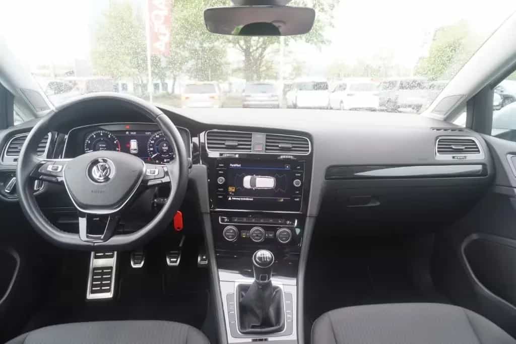 Volkswagen Golf VII Variant 1.5 TSI VC LED ACC AHK Dynaudio 10/2017-photo-12