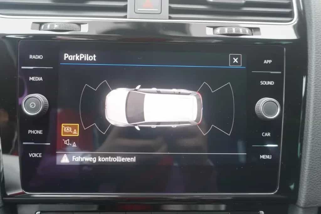 Volkswagen Golf VII Variant 1.5 TSI VC LED ACC AHK Dynaudio 10/2017-photo-20