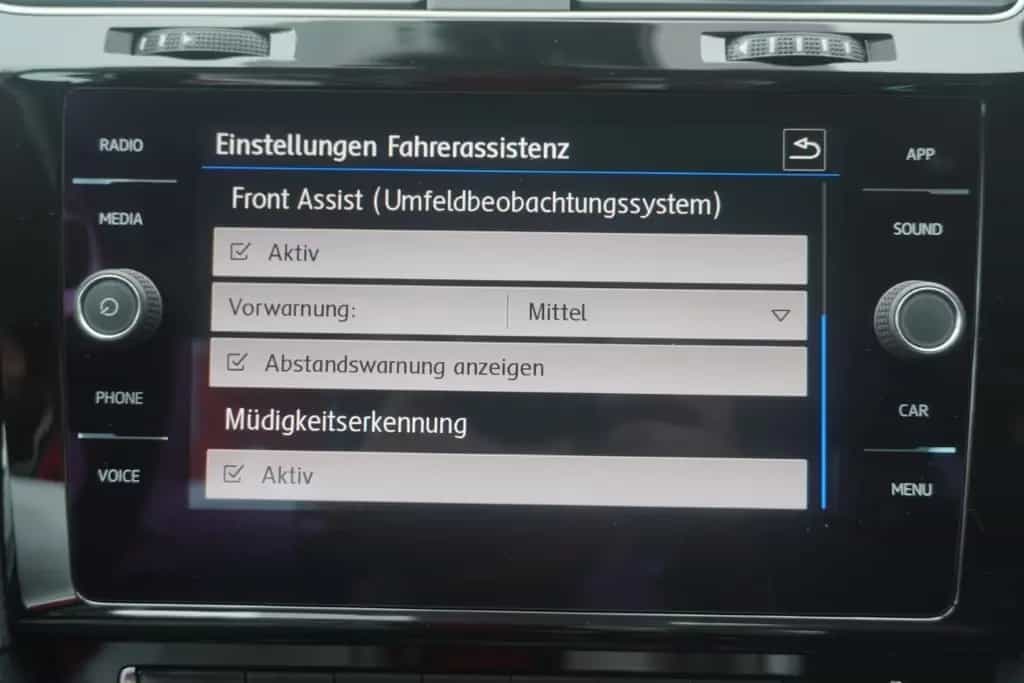 Volkswagen Golf VII Variant 1.5 TSI VC LED ACC AHK Dynaudio 10/2017-photo-25