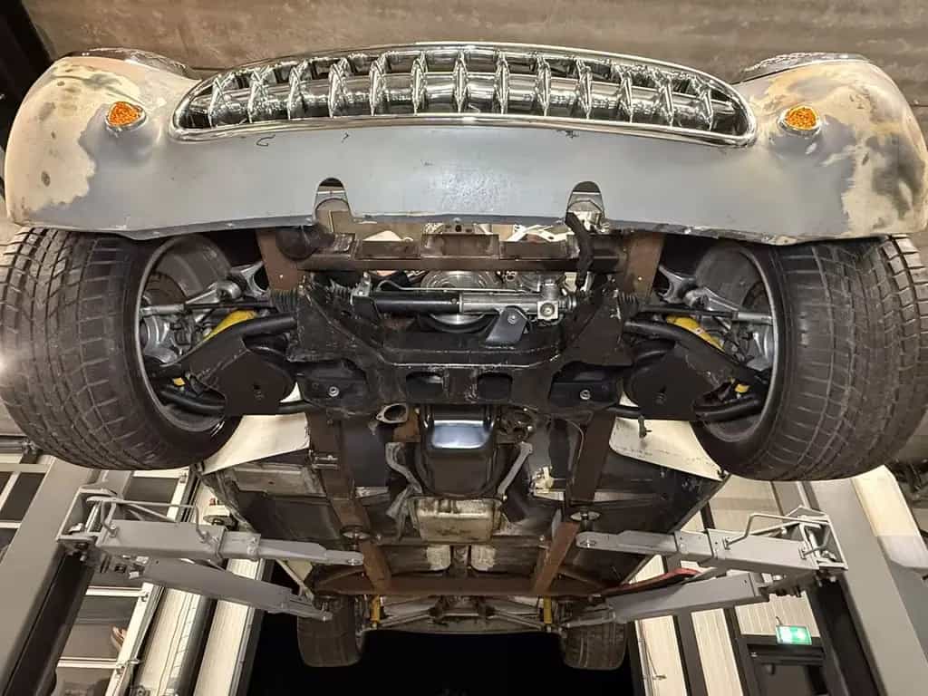 Chevrolet Corvette C1 524Ci Monster (7,5L) / 1955 Restomod 07/1955-photo-1