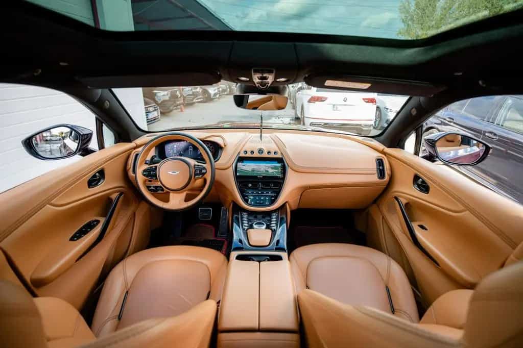 Aston Martin DBX 4.0 V8 12/2021-photo-14