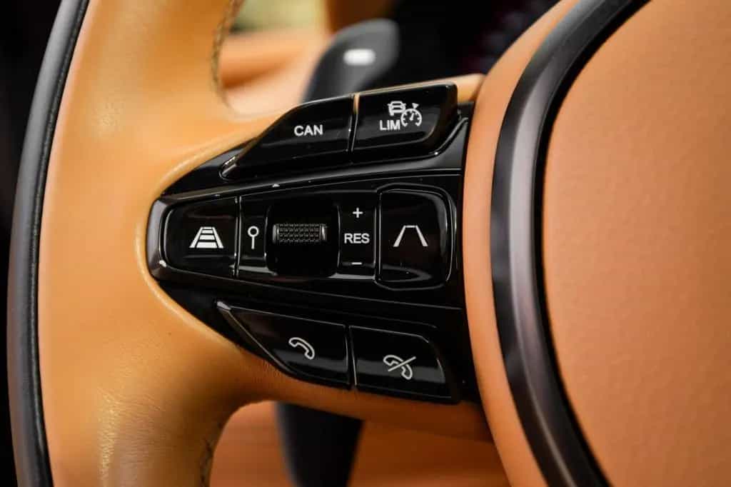 Aston Martin DBX 4.0 V8 12/2021-photo-20