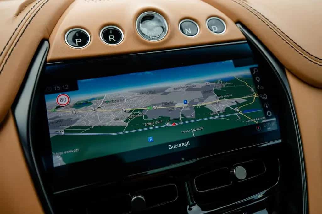 Aston Martin DBX 4.0 V8 12/2021-photo-22