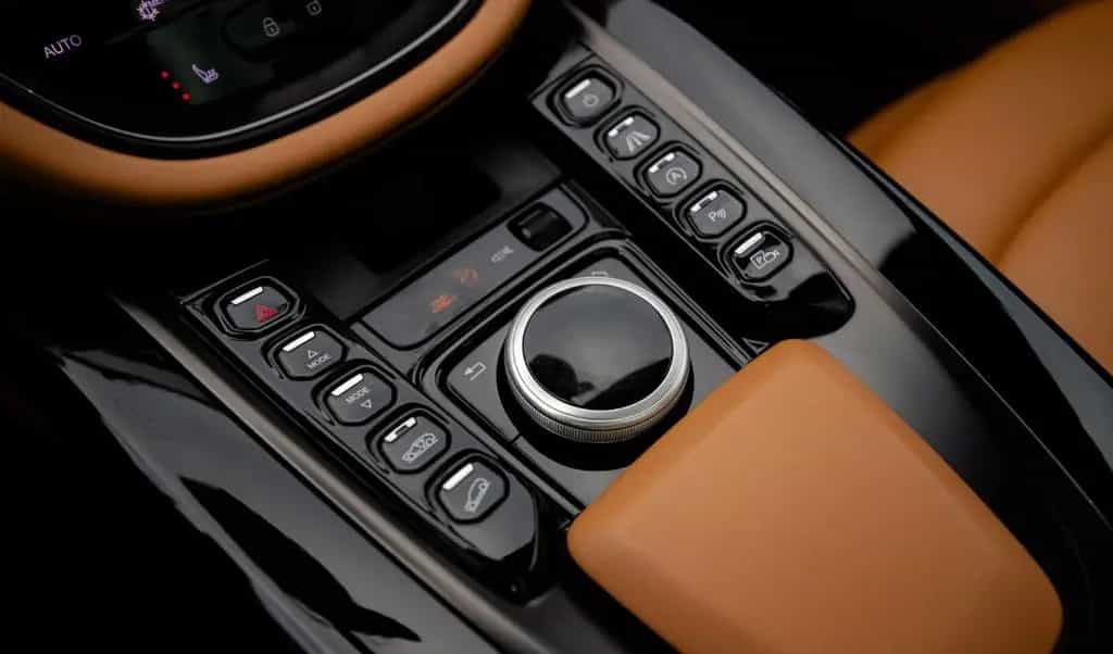 Aston Martin DBX 4.0 V8 12/2021-photo-25