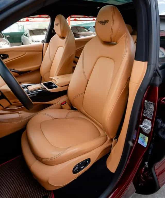 Aston Martin DBX 4.0 V8 12/2021-photo-8