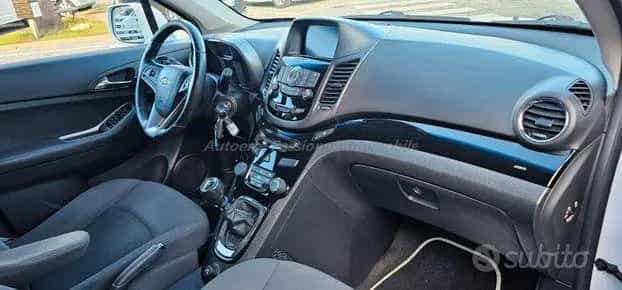 Chevrolet Orlando 2.0 d 03/2013-photo-13