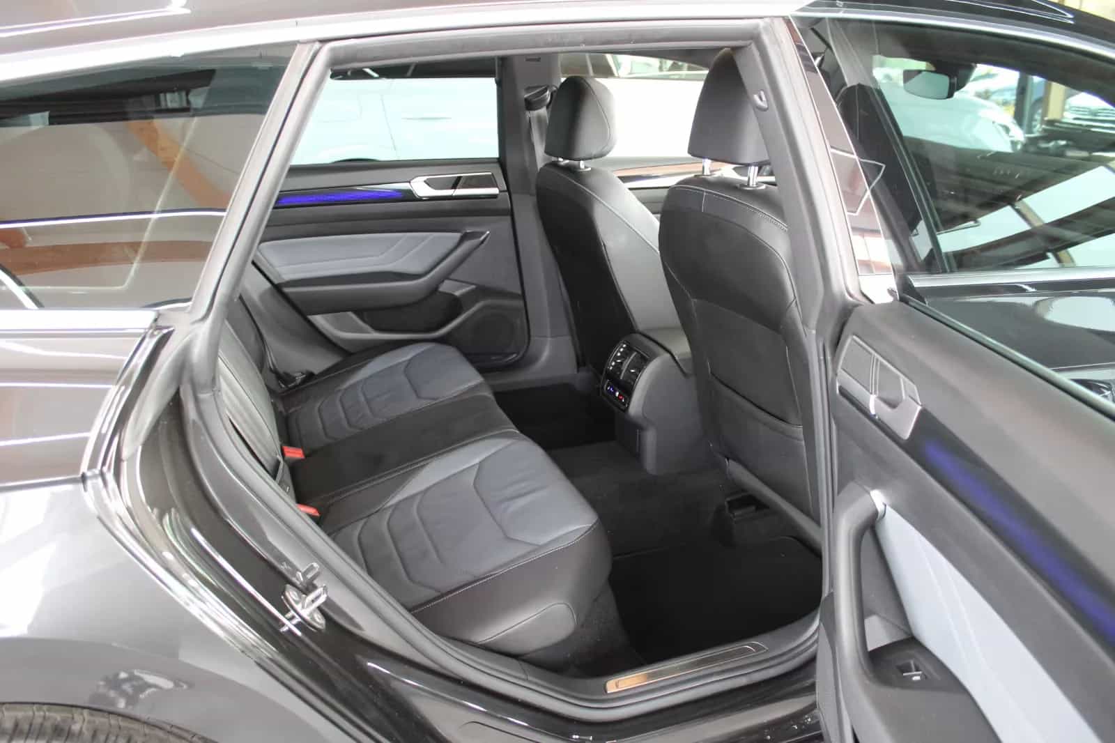 Volkswagen Arteon 02/2022-photo-12