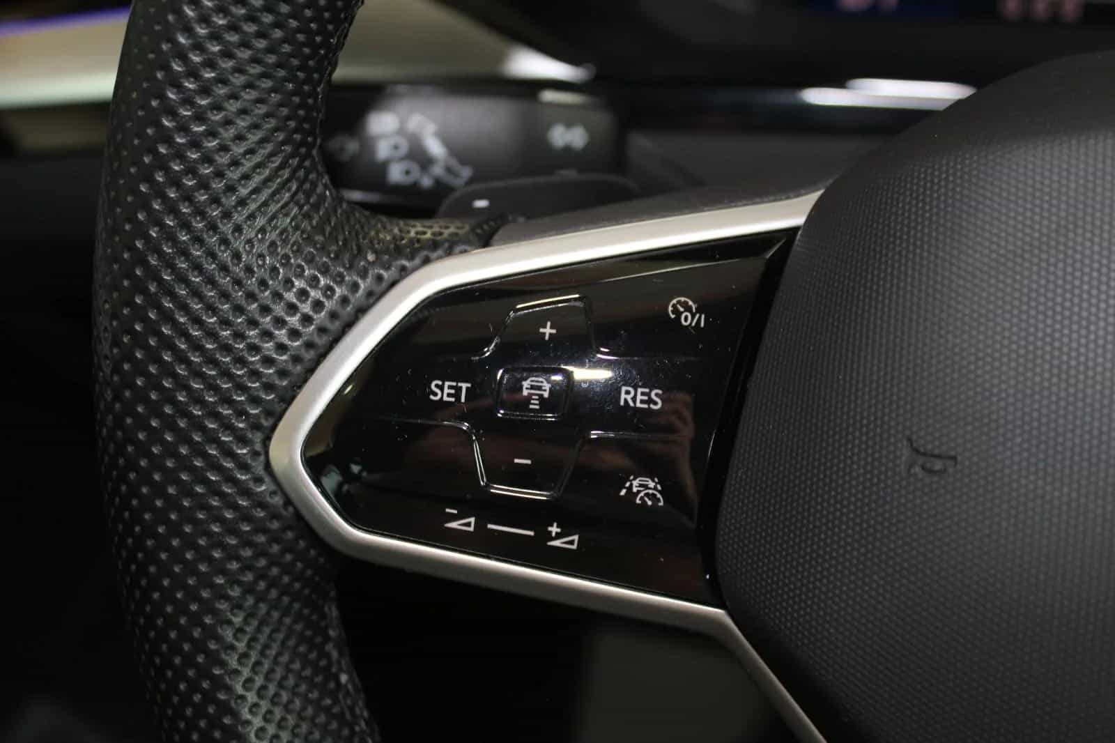 Volkswagen Arteon 02/2022-photo-18