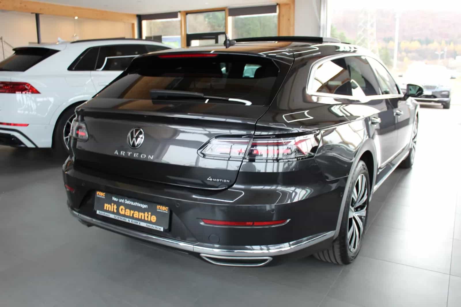 Volkswagen Arteon 02/2022-photo-3