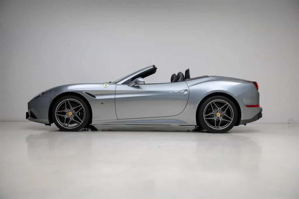 Ferrari California 3.9 V8 T 4-Sitzer - Handling Speciale 03/2017-photo-2