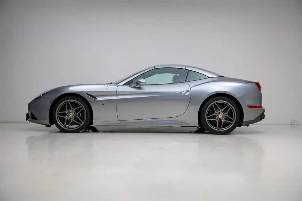 Ferrari California 3.9 V8 T 4-Sitzer - Handling Speciale 03/2017-photo-3