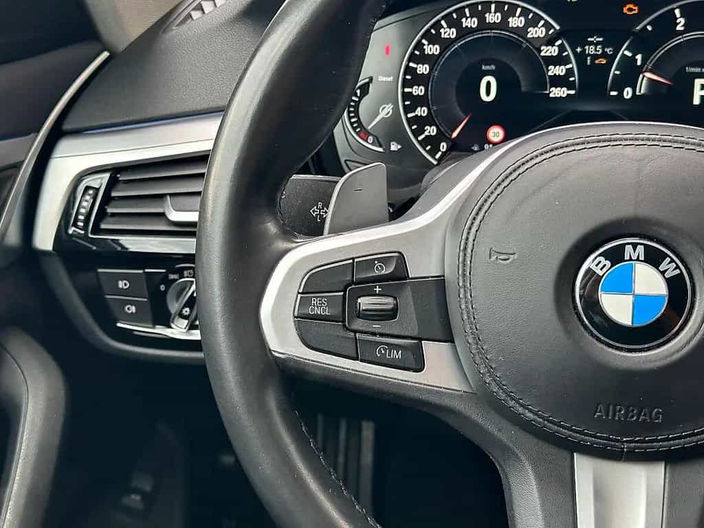 BMW 540 d xDrive Touring Aut. 12/2018-photo-19