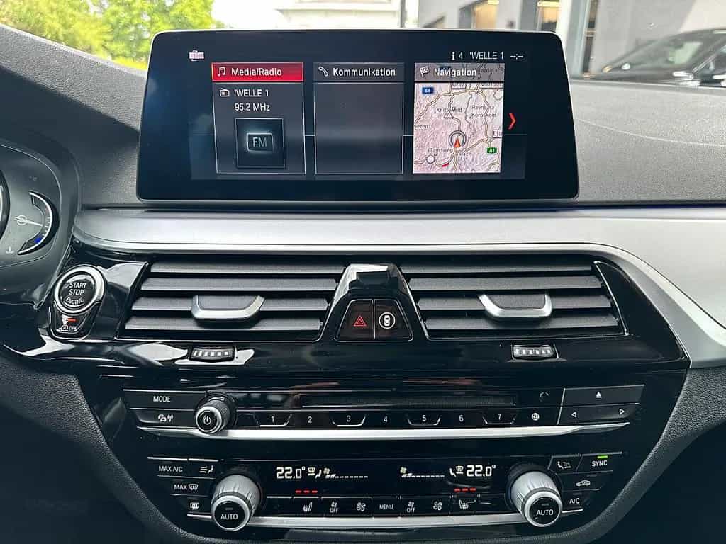 BMW 540 d xDrive Touring Aut. 12/2018-photo-22
