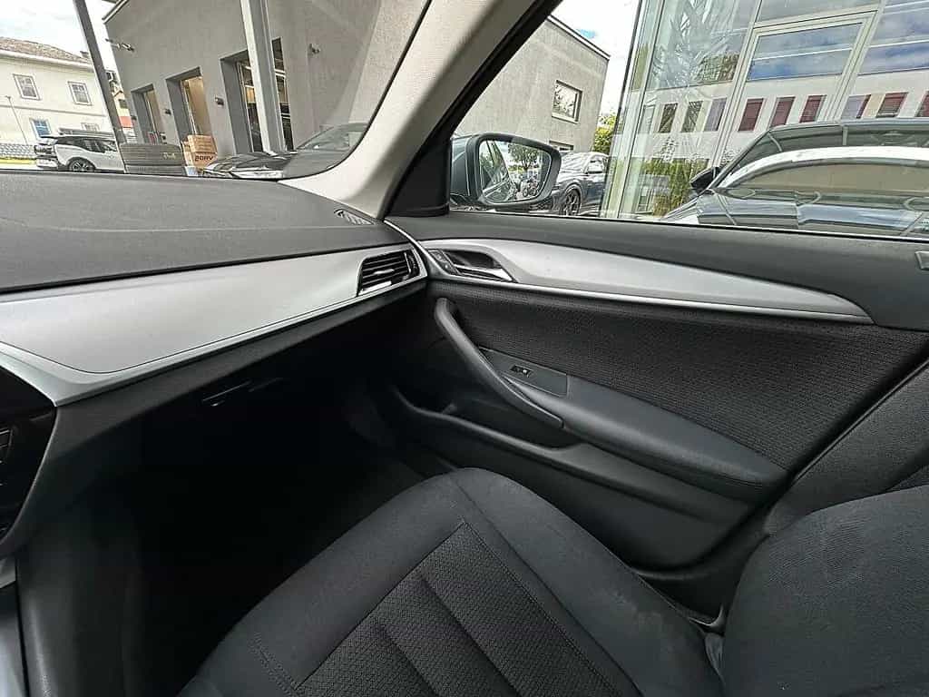 BMW 540 d xDrive Touring Aut. 12/2018-photo-24