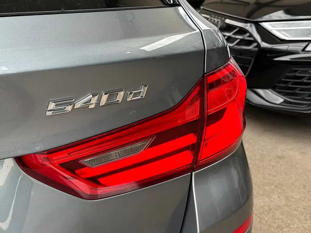 BMW 540 d xDrive Touring Aut. 12/2018-photo-9