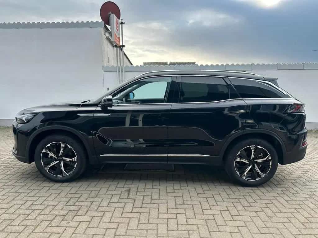 BAIC 1.5 T Automatik Pano 360° Keyless CarPlay null-photo-0