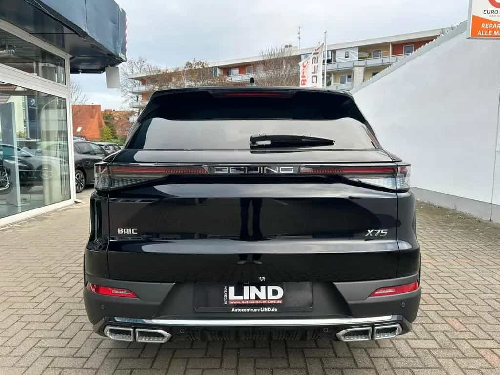 BAIC 1.5 T Automatik Pano 360° Keyless CarPlay null-photo-2