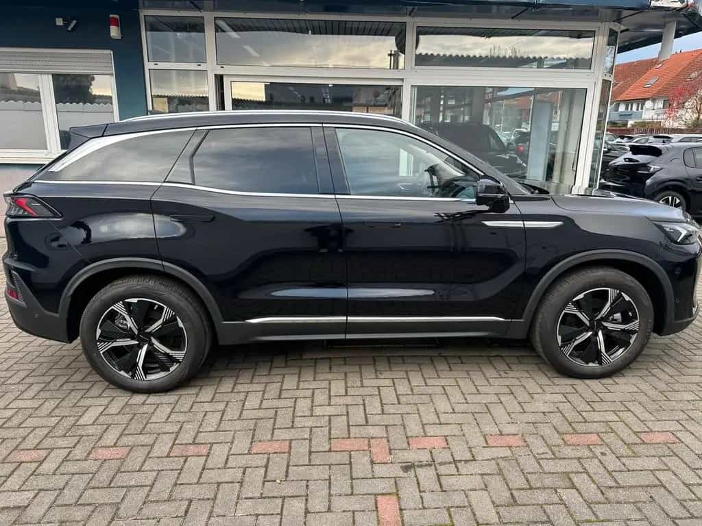 BAIC 1.5 T Automatik Pano 360° Keyless CarPlay null-photo-4