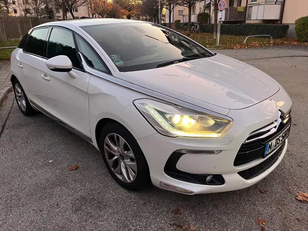 DS Automobiles DS5 THP 155 Chic Autom. 02/2013-photo-12