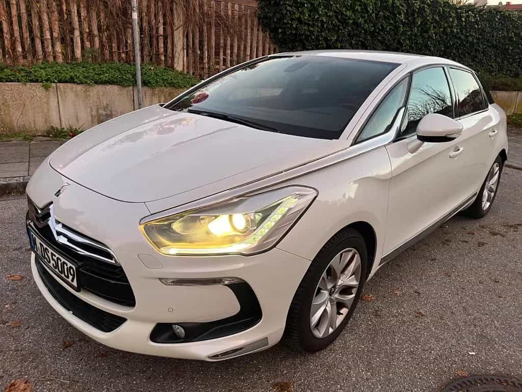 DS Automobiles DS5 THP 155 Chic Autom. 02/2013-photo-13
