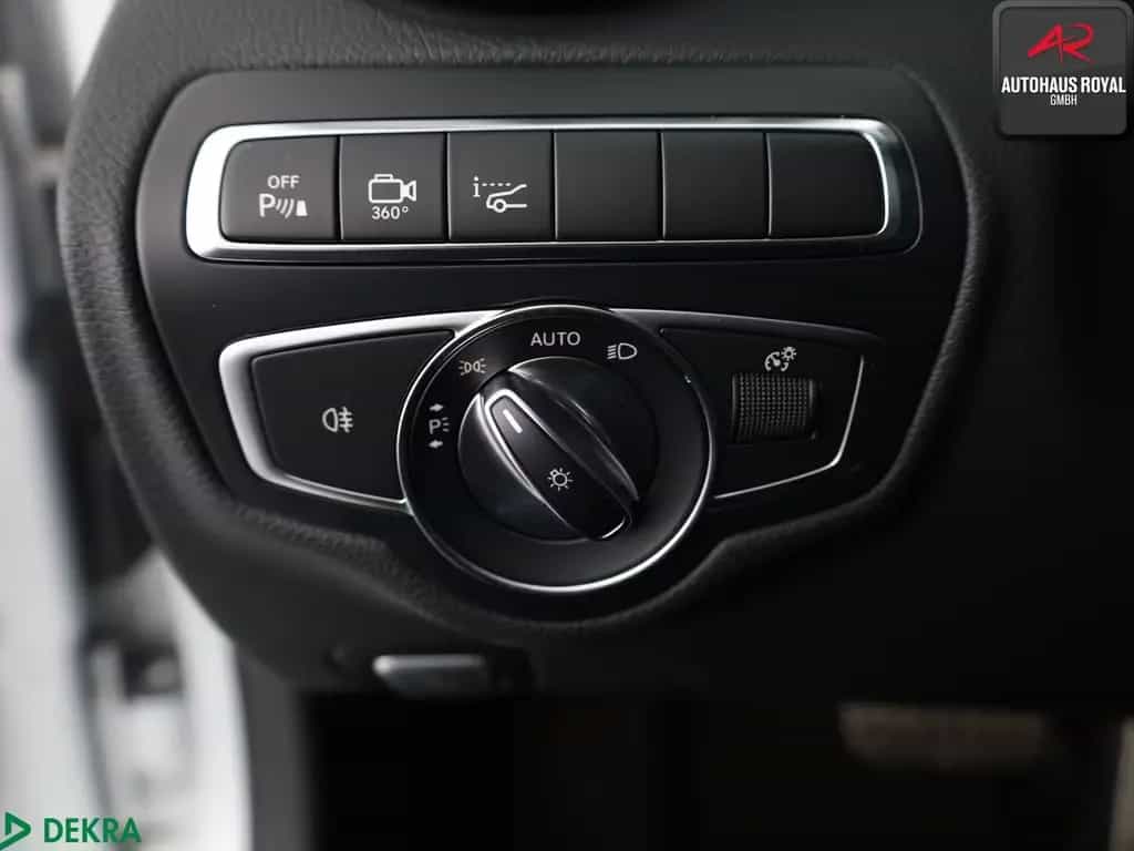 Mercedes-Benz C 300 AMG AIRMATIC HUD,360GRAD,COMAND,DISTRO,AHK 07/2017-photo-14