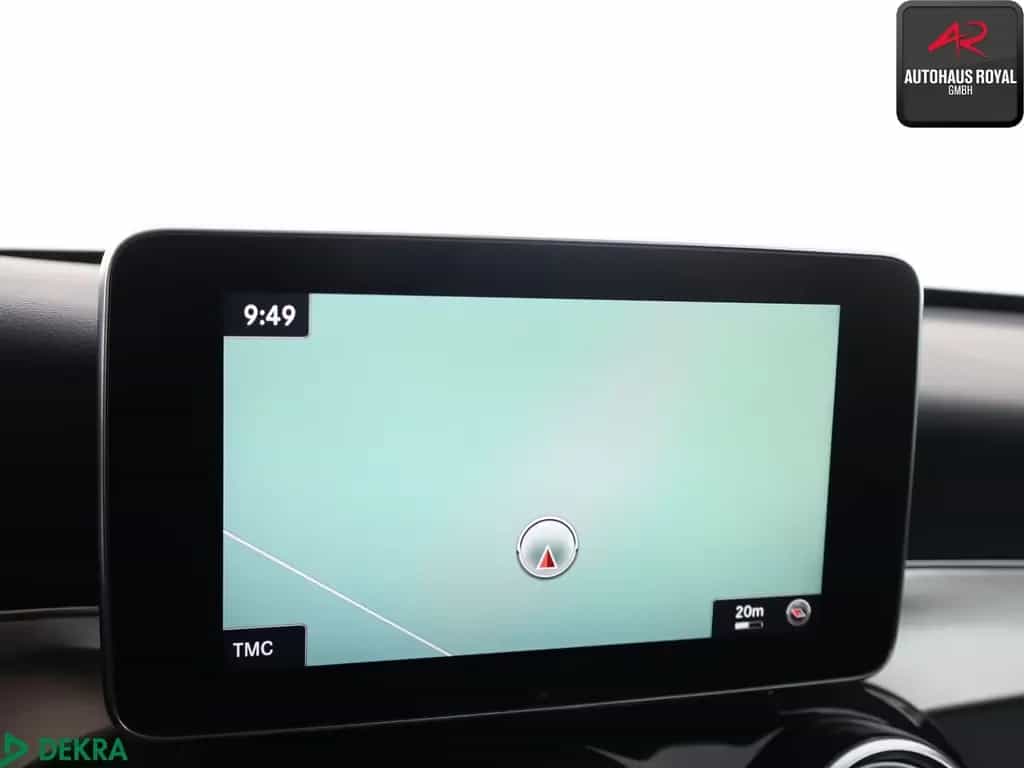 Mercedes-Benz C 300 AMG AIRMATIC HUD,360GRAD,COMAND,DISTRO,AHK 07/2017-photo-18