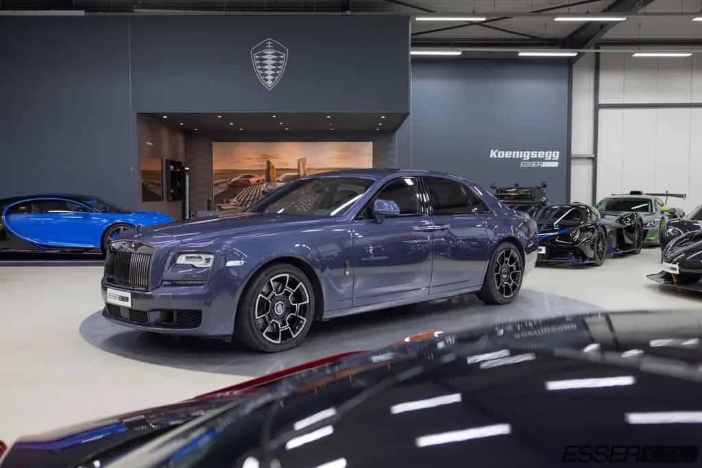 Rolls-Royce Ghost Black Badge | Bespoke | Theatre config. 09/2018-photo-4