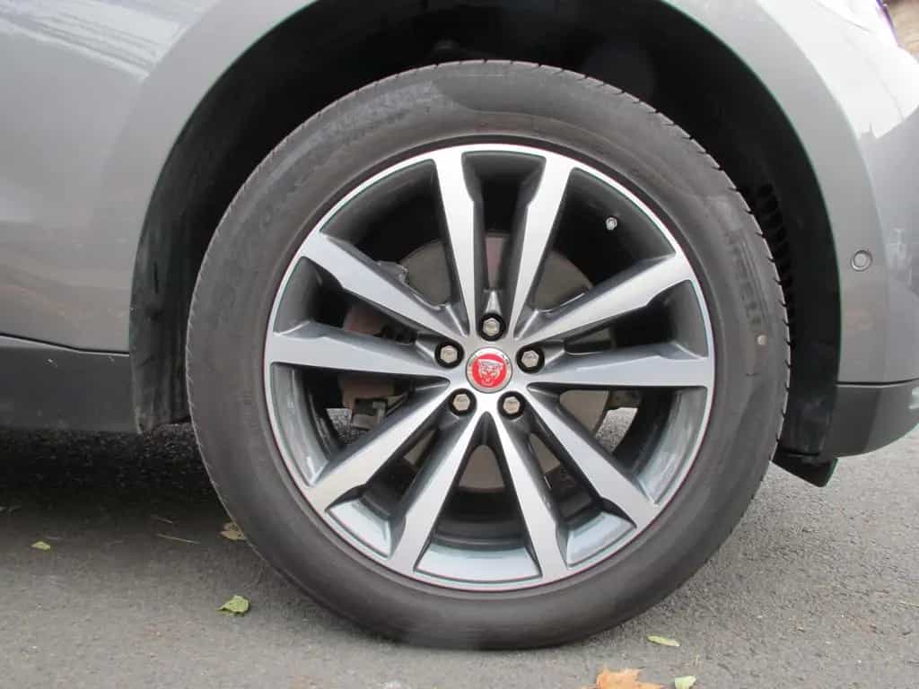 Jaguar F-Pace Portfolio AWD LED Panorama Leder Navi 02/2021-photo-2