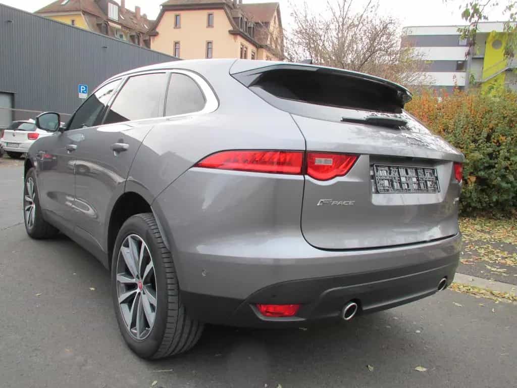 Jaguar F-Pace Portfolio AWD LED Panorama Leder Navi 02/2021-photo-7