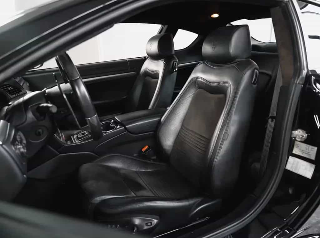 Maserati Granturismo S *F1*Carbon*Sportabgas*Alcantara* 08/2011-photo-9