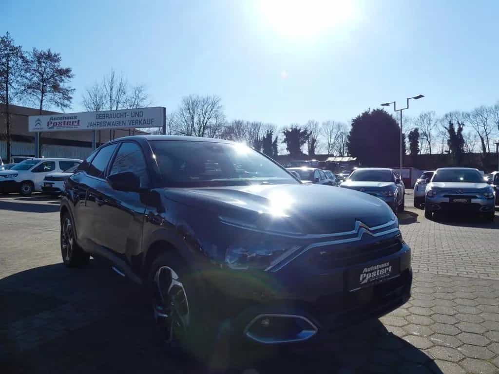 Citroën C4 PT130 S&S EAT8 Shine *Schiebedach* 10/2023-photo-1