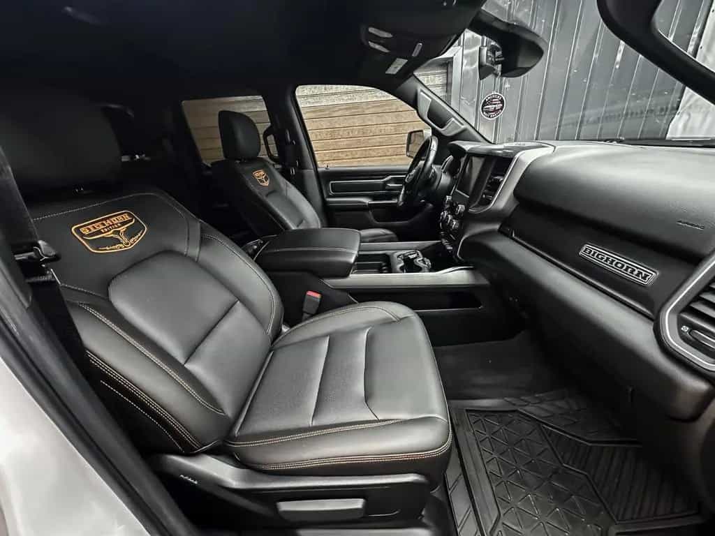 Dodge RAM BIG HORN 6.4 Box 4x4 5.7L 12/2020-photo-20