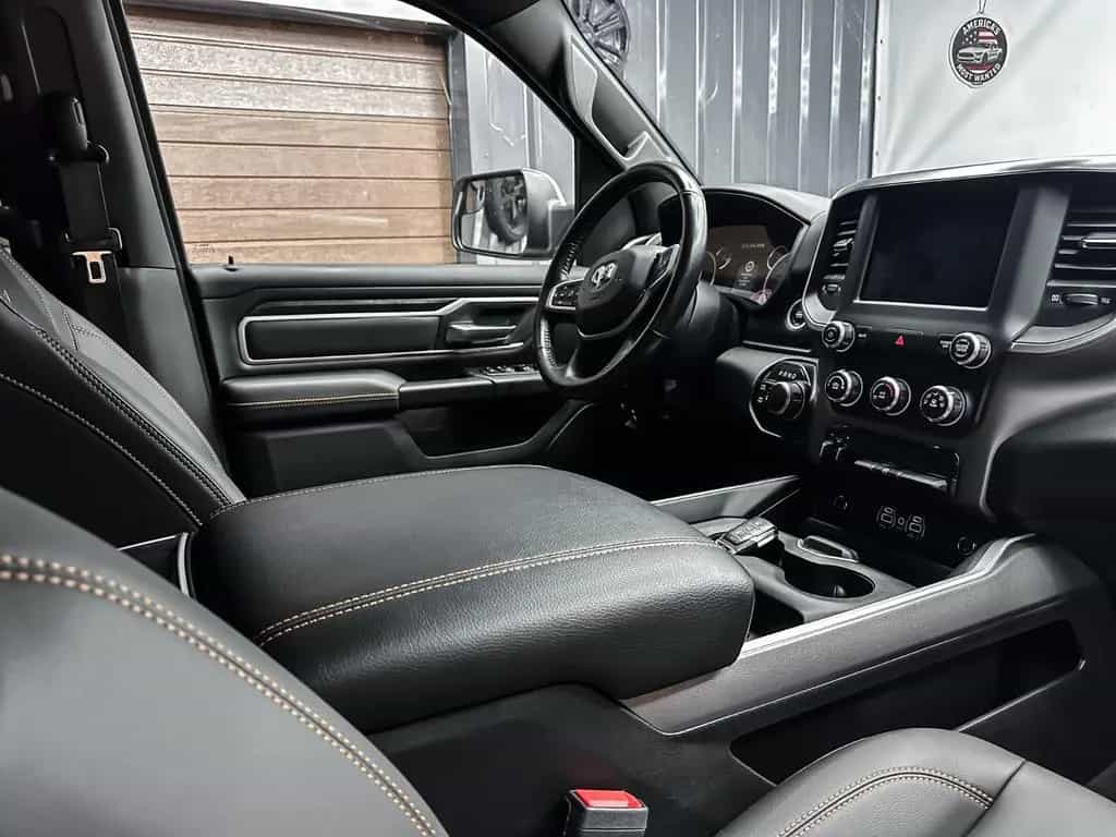 Dodge RAM BIG HORN 6.4 Box 4x4 5.7L 12/2020-photo-21