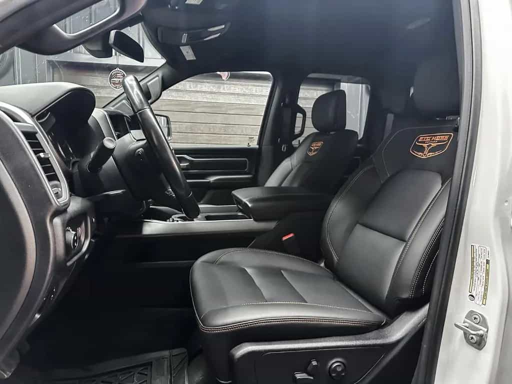Dodge RAM BIG HORN 6.4 Box 4x4 5.7L 12/2020-photo-22