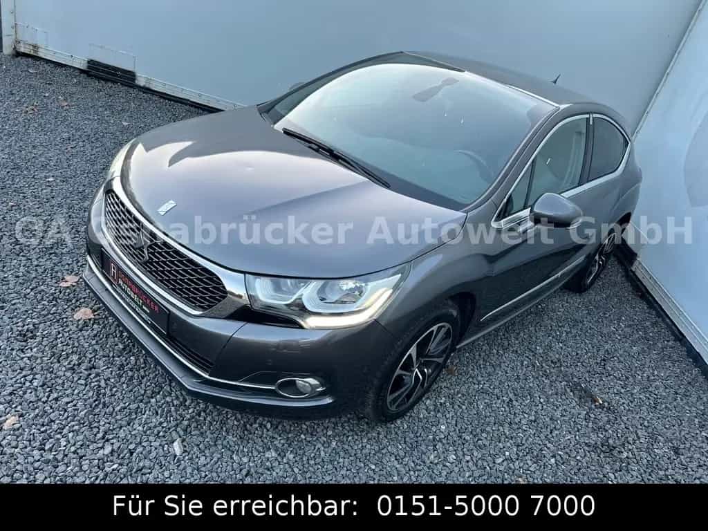 Citroën DS4 131PS Kamera SHZ Tempomat Navi KeyLess 11/2017-photo-0