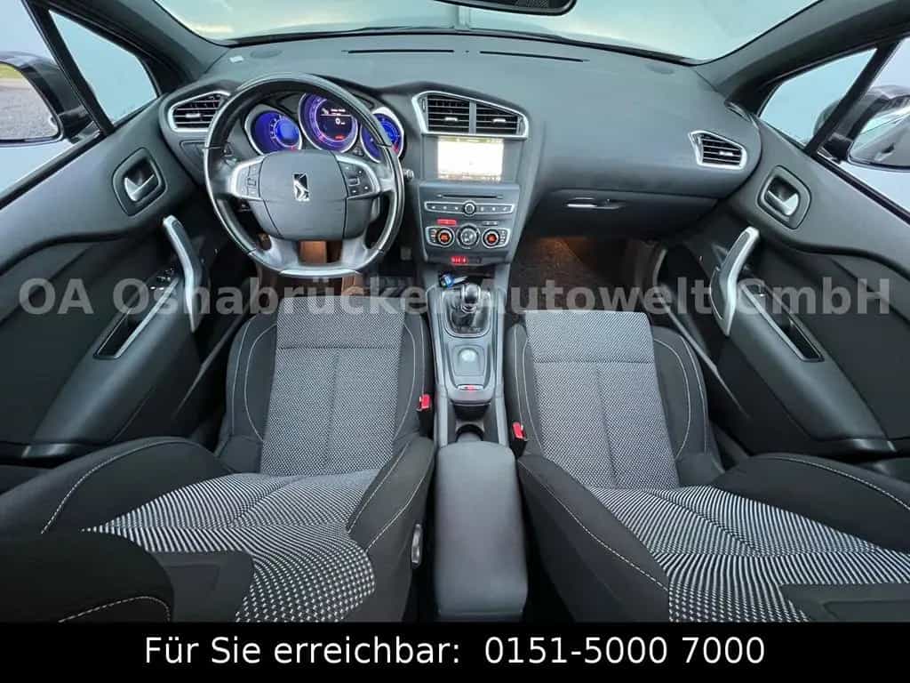 Citroën DS4 131PS Kamera SHZ Tempomat Navi KeyLess 11/2017-photo-10