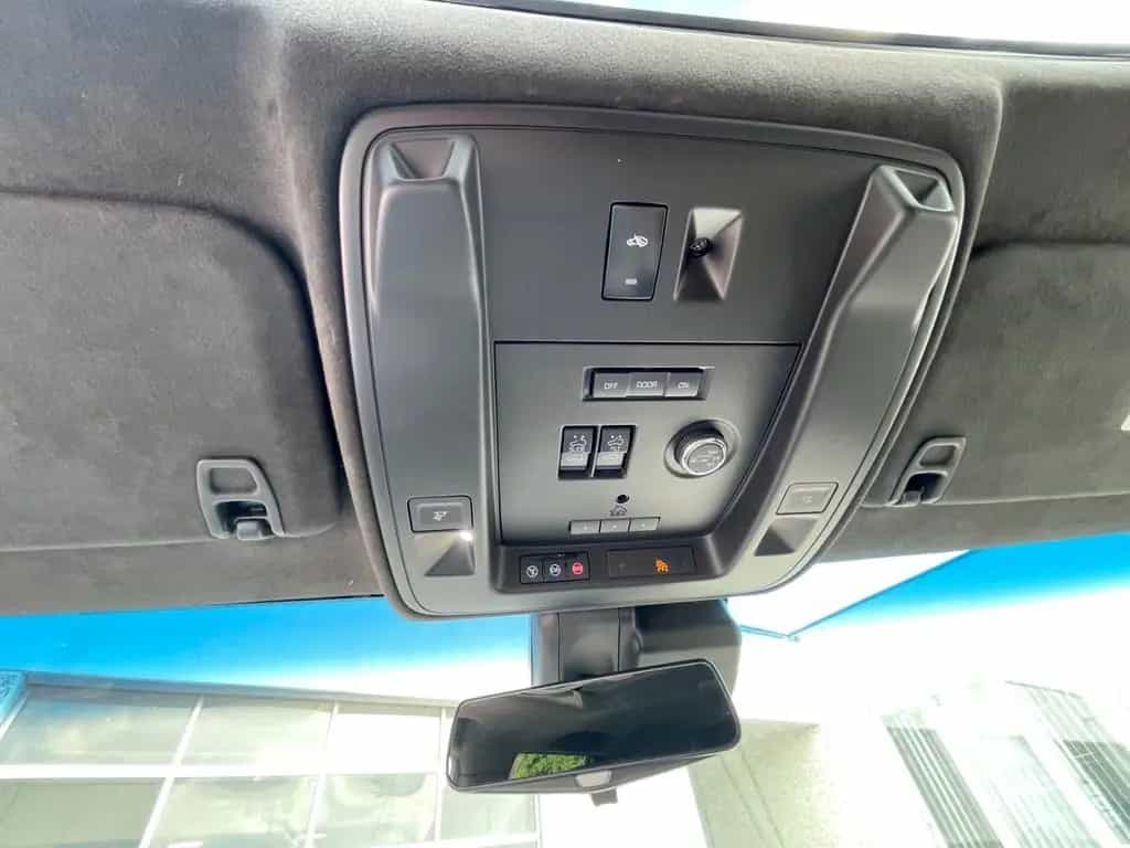 Cadillac Escalade 6.2 V8 Platinum Europamodel DVD-Multime 12/2017-photo-17